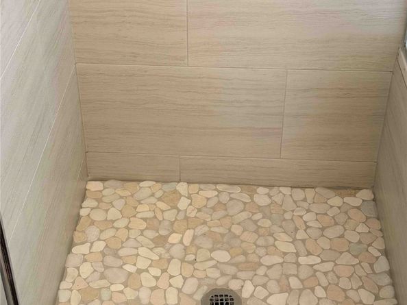 1627 Sterling Village Drive, Spring TX 77386