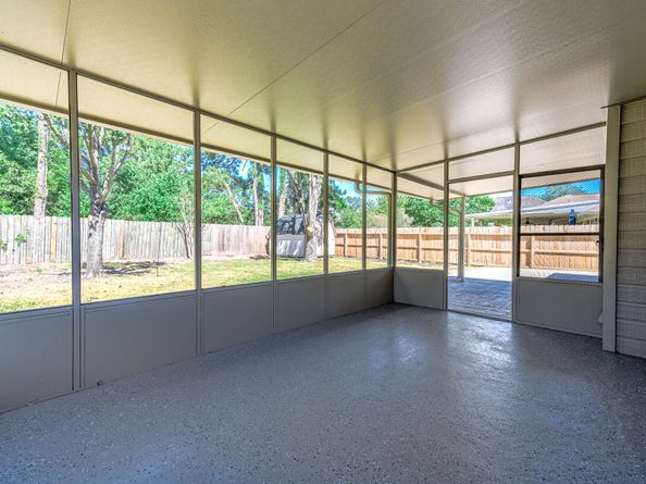 1627 Sterling Village Drive, Spring TX 77386