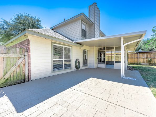 1627 Sterling Village Drive, Spring TX 77386