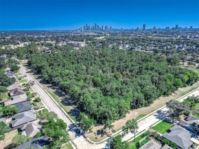 6319 Woodbrook Lane, Houston TX 77008