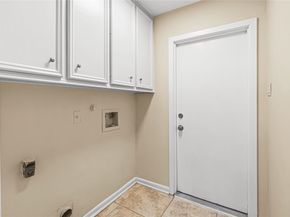 2823 Rockarbor Drive, Houston TX 77063