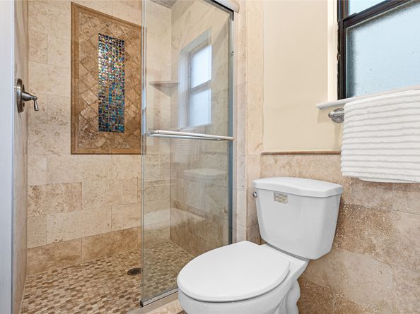 2823 Rockarbor Drive, Houston TX 77063