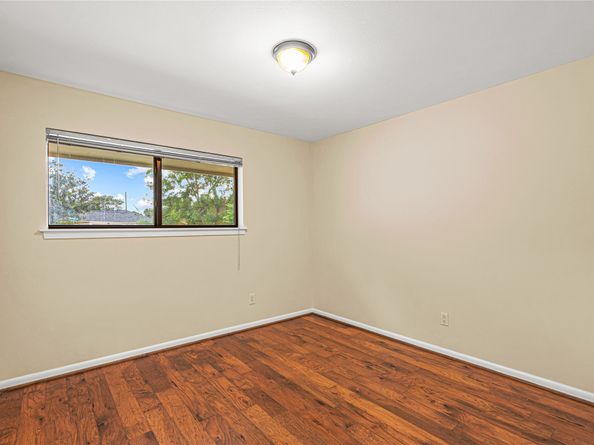 2823 Rockarbor Drive, Houston TX 77063
