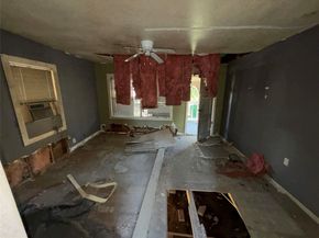 12906 Century Lane, Houston TX 77015