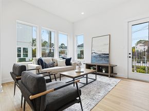 8918 Sunshine Laverne Lane, Houston TX 77080