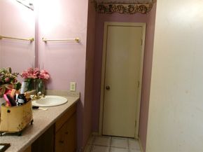 3250 Walhalla Drive, Houston TX 77066