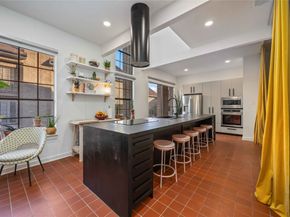 1425 Nantucket Drive B, Houston TX 77057