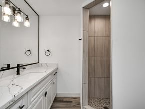 1805 East Avenue, Katy TX 77493