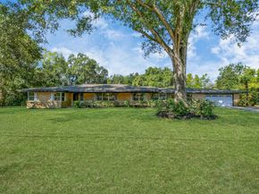 1805 East Avenue, Katy TX 77493