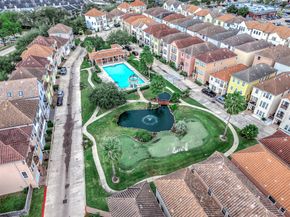 7210 Laguna Villas, Houston TX 77036