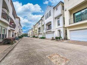 7210 Laguna Villas, Houston TX 77036