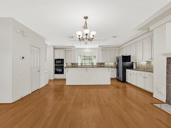 2414 Calumet Street B, Houston TX 77004