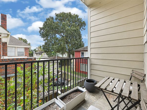 2414 Calumet Street B, Houston TX 77004