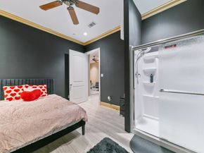 12832 Willow Centre Drive, Houston TX 77066