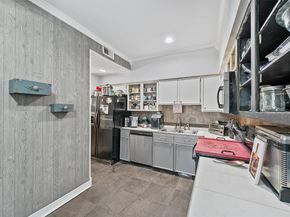 1547 Prairie Grove Drive, Houston TX 77077