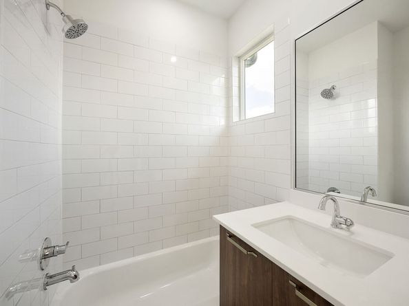 1715 Mary Street, Houston TX 77026