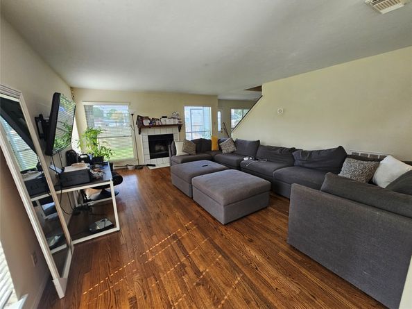 13615 Repa Lane, Houston TX 77014