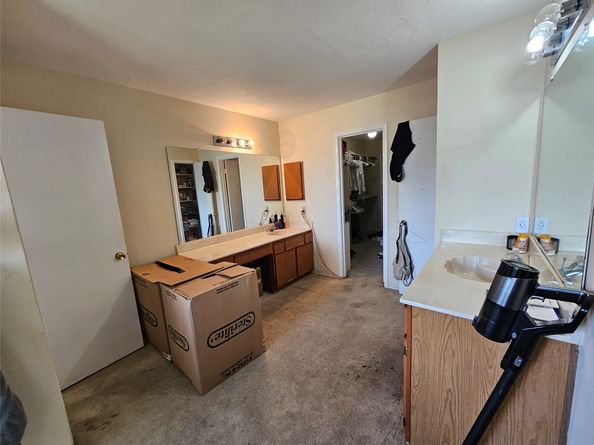 13615 Repa Lane, Houston TX 77014