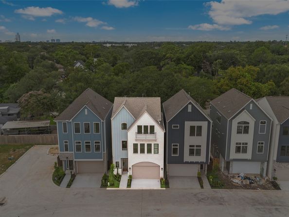 1705 Bologna Lane, Houston TX 77055