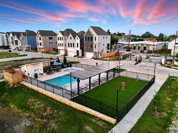 1705 Bologna Lane, Houston TX 77055