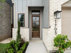 1705 Bologna Lane, Houston TX 77055
