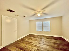 1511 Nichole Woods Drive, Houston TX 77047