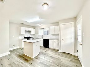 1511 Nichole Woods Drive, Houston TX 77047