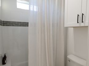 1206 Hamblen Street, Houston TX 77009