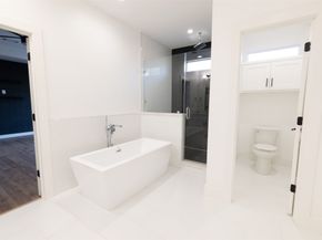 1206 Hamblen Street, Houston TX 77009