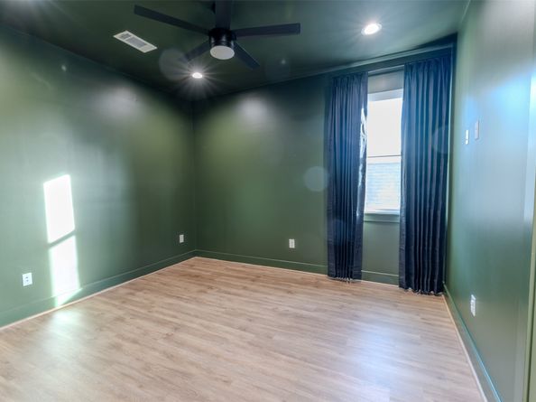 1206 Hamblen Street, Houston TX 77009