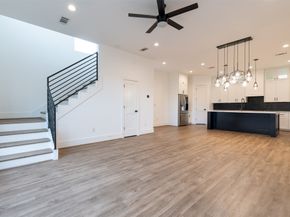 1206 Hamblen Street, Houston TX 77009