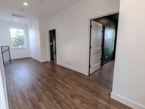 1206 Hamblen Street, Houston TX 77009