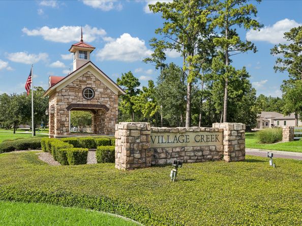 12847 Magic Falls Drive, Tomball TX 77377