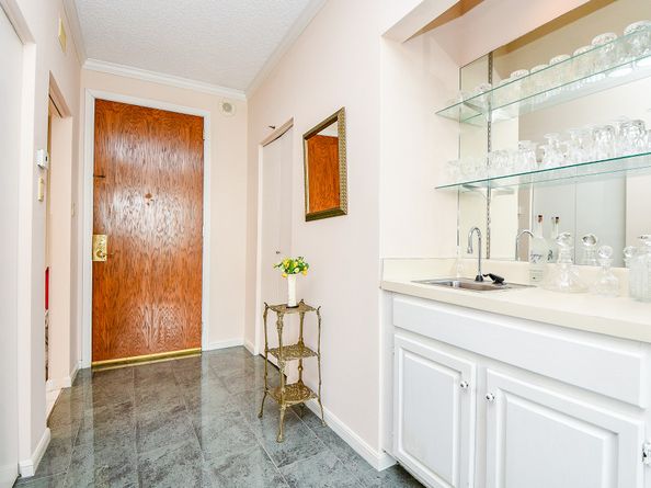 5150 Hidalgo Street 1305, Houston TX 77056