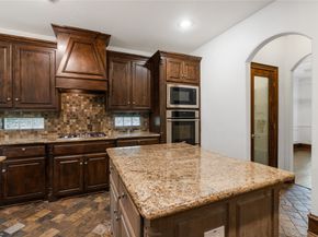 2115 Graystone Ridge Drive, Conroe TX 77304