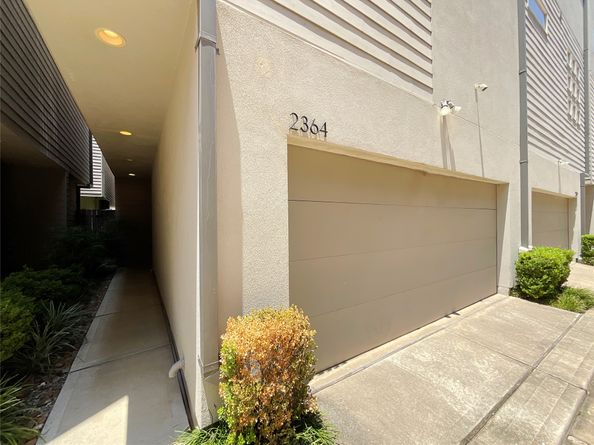 2364 Commerce Street, Houston TX 77003