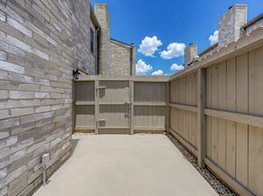 2966 Holly Hall Street 2966, Houston TX 77054
