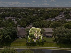 10230 E Summit Canyon Drive, Houston TX 77095