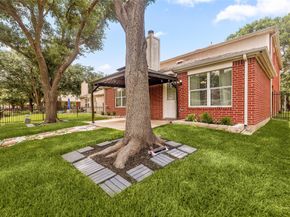 10230 E Summit Canyon Drive, Houston TX 77095