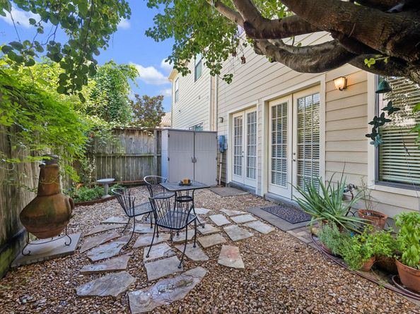 1514 Campbell Road B, Houston TX 77055