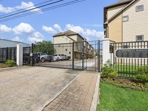 1514 Campbell Road B, Houston TX 77055