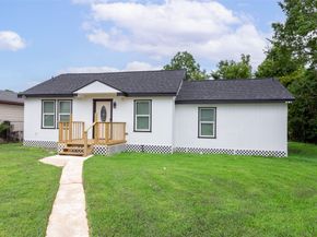 3225 Bostic Street, Houston TX 77093