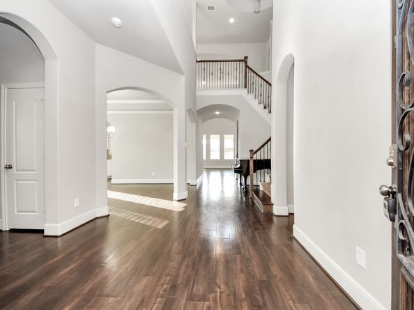 16622 Emmaus Lane, Cypress TX 77433
