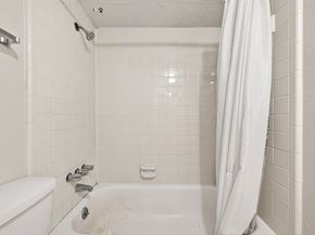 2234 S Piney Point Road 206, Houston TX 77063