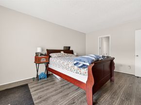 2234 S Piney Point Road 206, Houston TX 77063