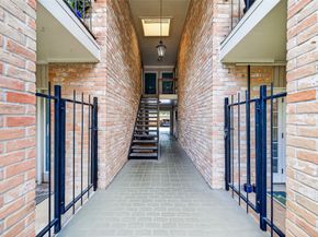 2234 S Piney Point Road 206, Houston TX 77063