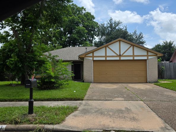 7507 Hablo Drive, Houston TX 77083