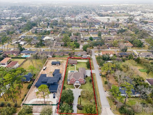 9206 Westview Drive, Houston TX 77055