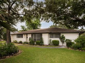10618 Wickersham Lane, Houston TX 77042