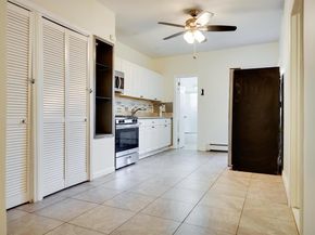 13 Meadow St, Bayonne NJ 07002